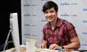 Alden interacted with his fans via the GMANetwork.com Live Chat last September 7,2012.