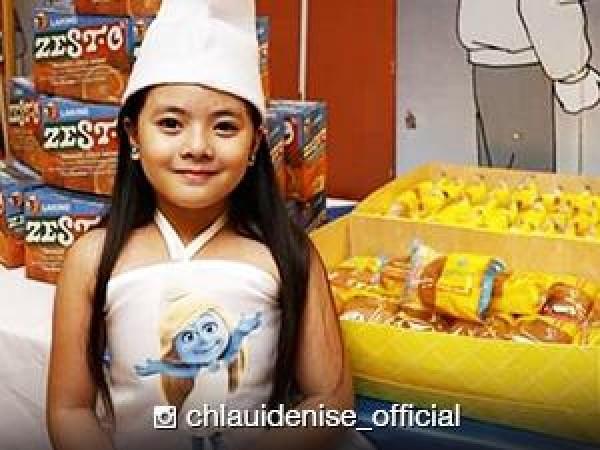 LOOK Chlaui Malayaos Smurfthemed Advanced Birthday Cele