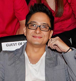 Ryan Agoncillo takes on a special role in &#39;My Husband&#39;s Lover&#39; | GMANetwork.com - Entertainment - Home of Kapuso shows and stars - Articles - ryan_agoncillo_takes_on_a_special_role_in__my_husband________s_lover__1381398875