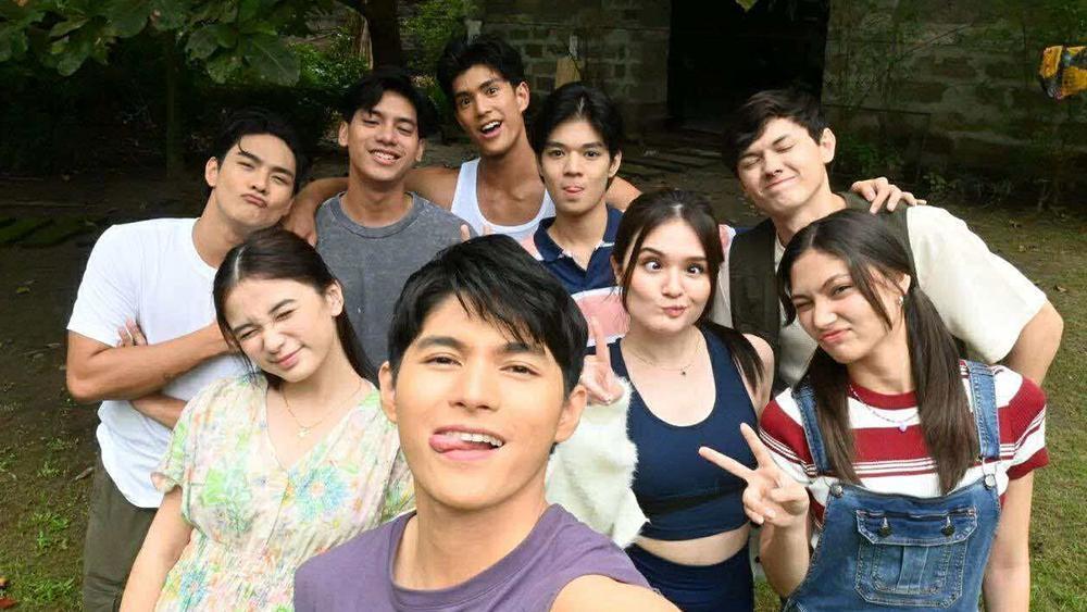 Huwag Kang Titingin cast