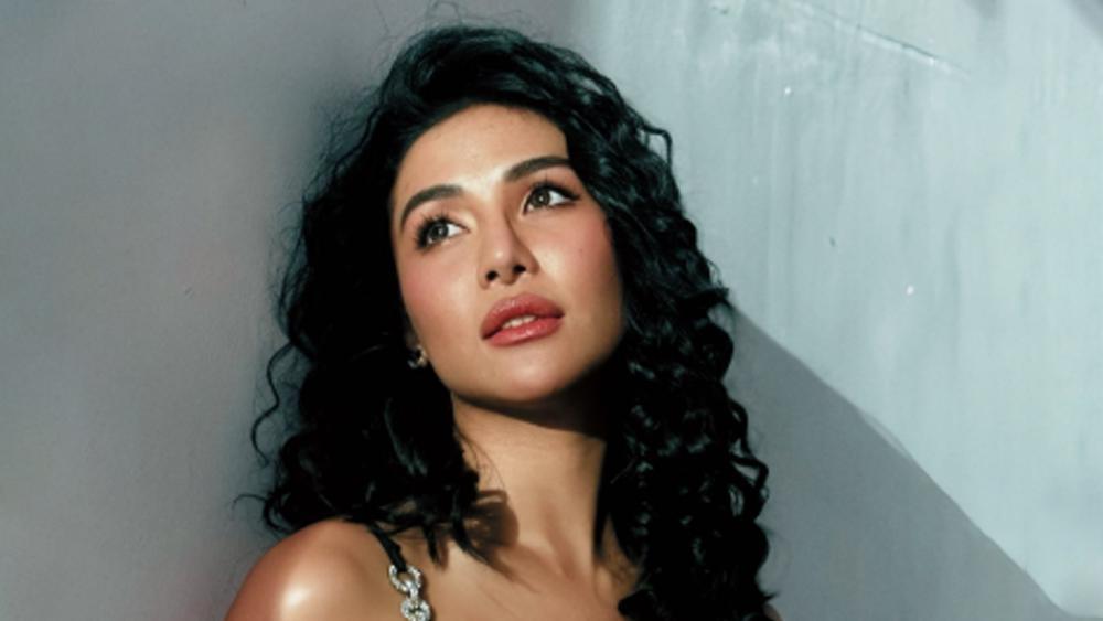 Sanya Lopez on Bubble Gang