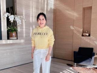 PhilSTAR Life - Brighter than the (Cali) sun. 🌊☀️ Jinkee Pacquiao shared  her fresh summery outfit while she took a stroll around Huntington Beach,  California. (📸: Jinkee Pacquiao/IG) #JinkeePacquiao #CelebrityFashion