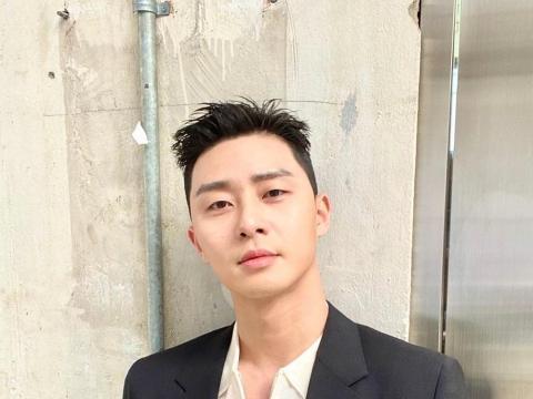 Park Seo Joon Changes Itaewon Class Chestnut Hairstyle Reveals New Look Gma Entertainment