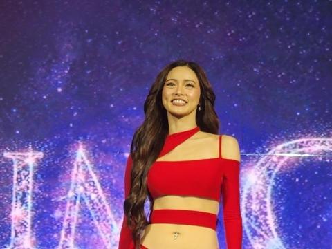 Kim Chiu turns emotional at her calendar girl launch