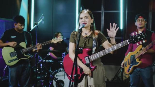 Pau Sena, dream na maka-collaborate si Yeng Constantino