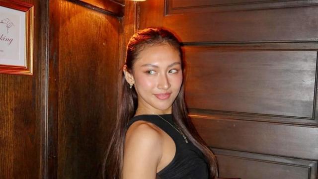 Thea Astley sustains head injury before solo show; assures fans she's in better shape