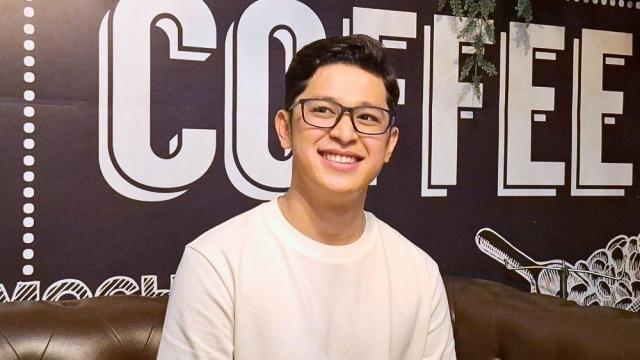 Ex-'PBB' housemate Aljon Mendoza, pangarap maging broadcast journalist