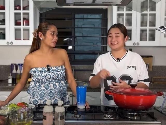 Pokwang and Mae Subong