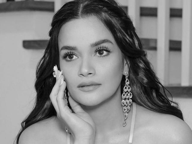 Yasmien Kurdi prays for her Lebanese dad