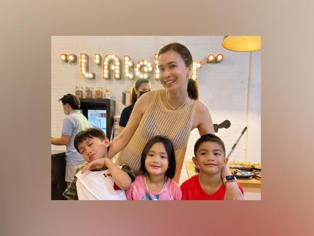  Sunshine Cruz with Cesar Montanos children with Kath Angeles