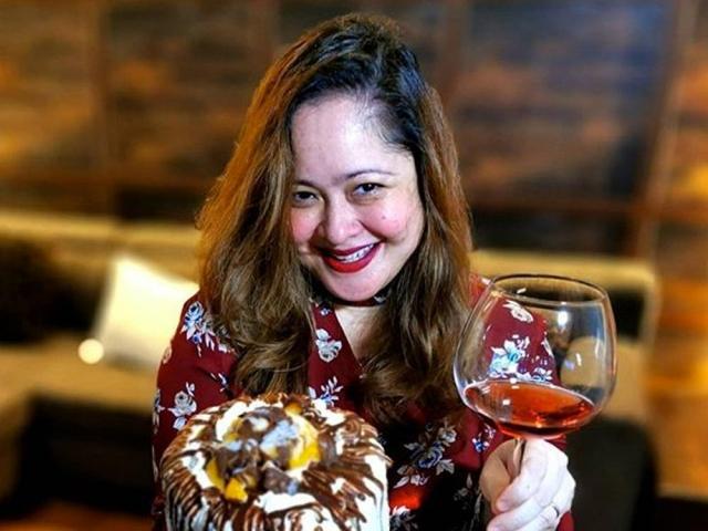 Manilyn Reynes celebrates birthday