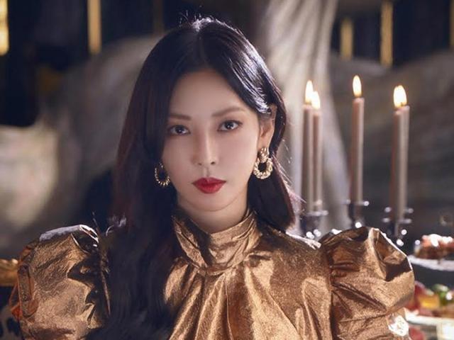 Kim So-yeon bilang Scarlet