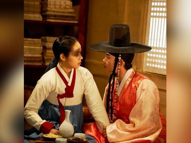 Kim Soo-hyun and Han Ga-in