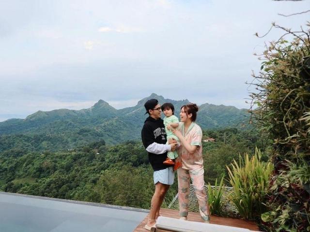 Mark Herras Nicole Donesa and Corky