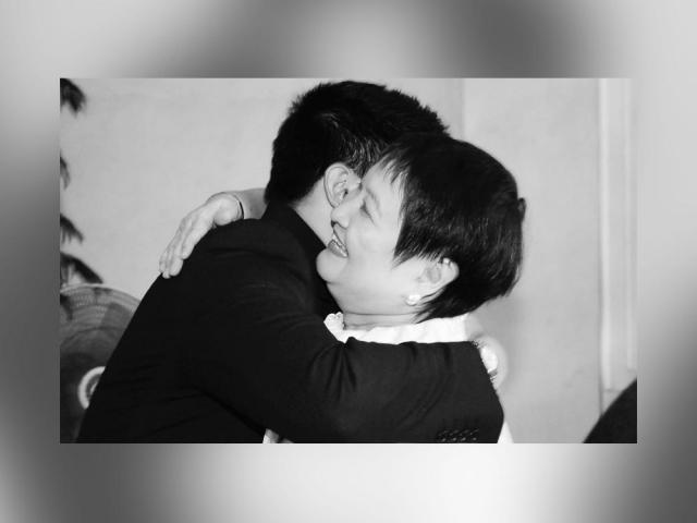 Alfred Vargas with mom Ching