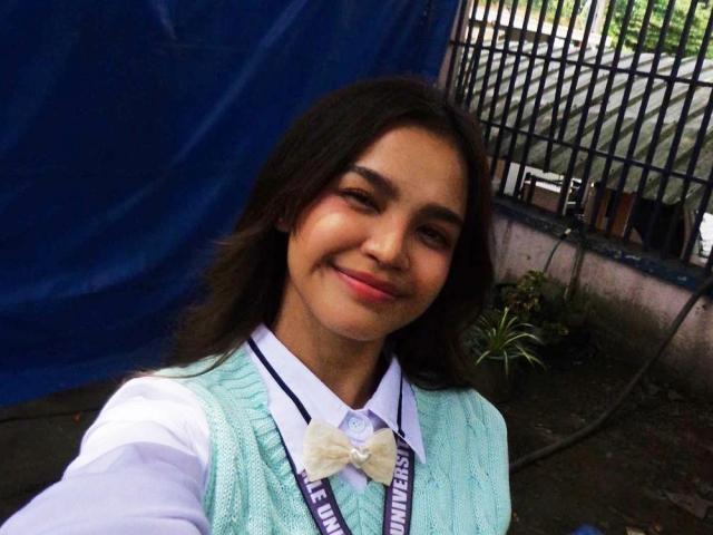 Zephanie in Sparkle U Frenemies