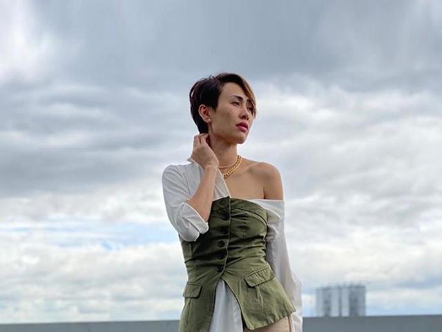 Chariz Solomon post baby body