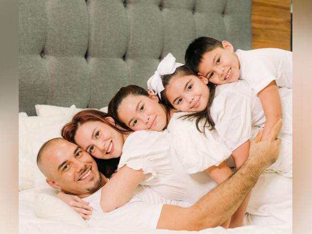 Chesca Garcia, Doug Kramer, Kendra Kramer, Scarlett Kramer, Gavin Kramer 