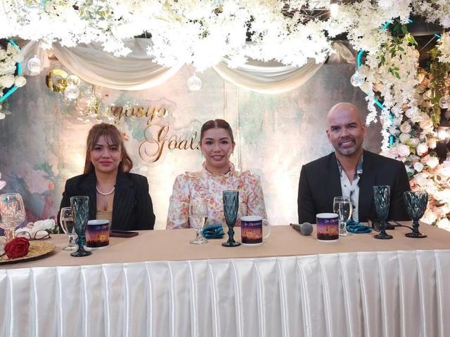 Anna Magkawas at Benjie Paras