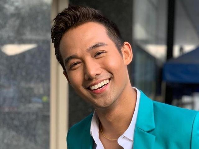 ken chan and his pets