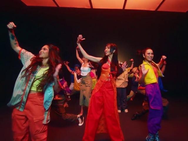 Maymay Entrata and Kyline Alcantara