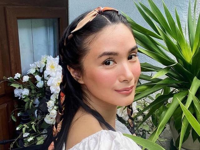Heart Evangelista reads messages from fans