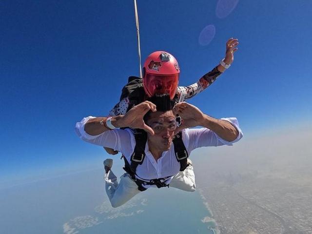 xian lim skydiving