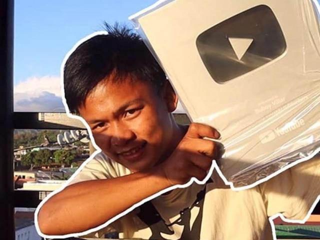 Buboy Villar receives YouTube Silver Play Button