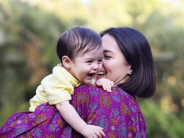 marian riveral gigil moment with baby sixto