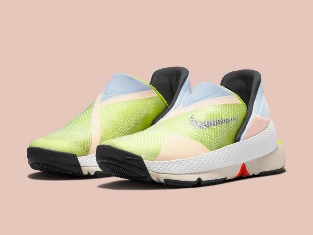 Nike GO FlyEase Hands-Free sneaker