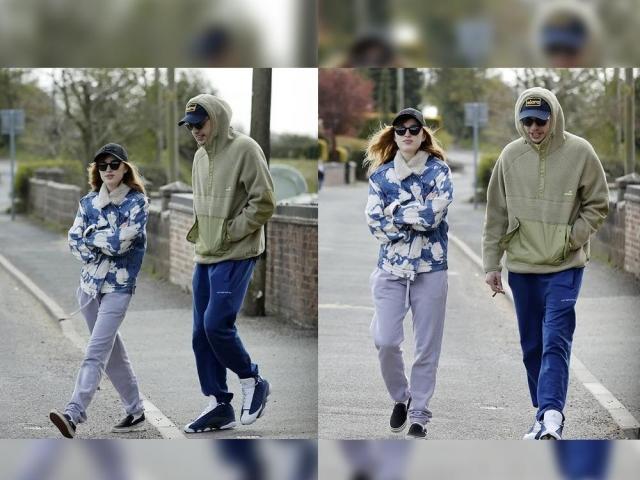 Pete Davidson and Phoebe Dynevor