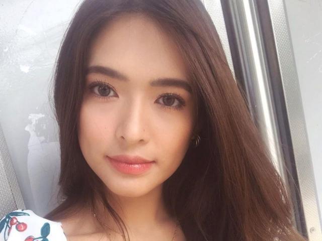 bangs garcia shows baby bump at seven months