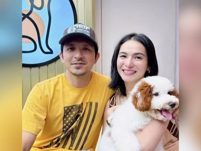 Dennis Trillo and Jennylyn Mercado with pet