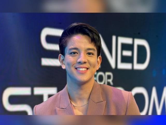 Prince Carlos at the Signed for Stardom