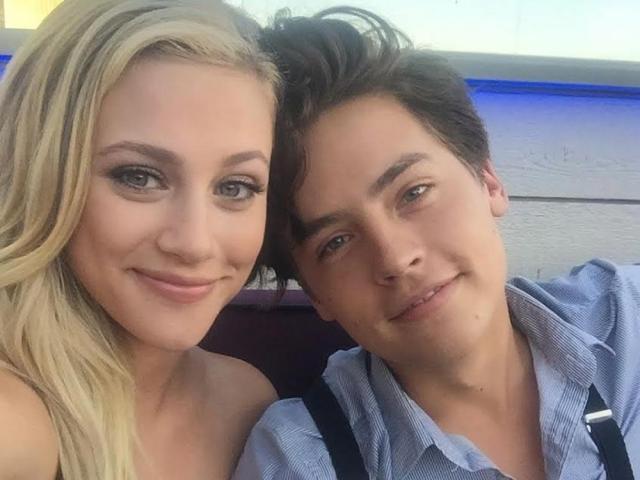 cole sprouse lili reinhart breakup 