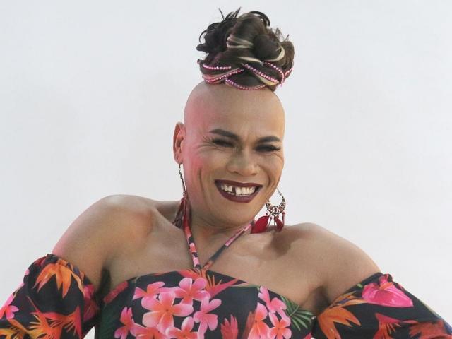 Super Tekla at Kiko En Lala press conference