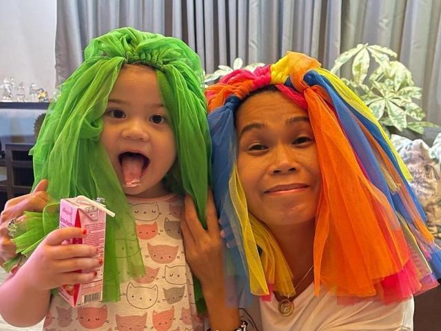 Malia O'Brian and Pokwang