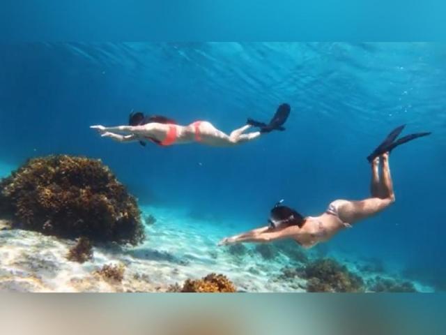 Solenn Heussaff and Anne Curtis