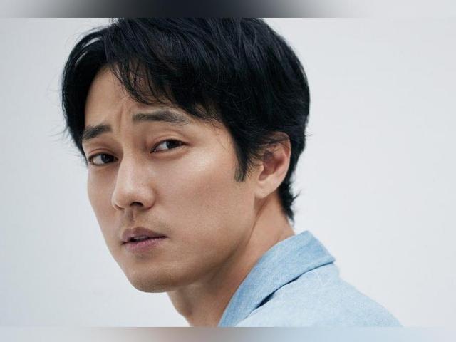 So Ji sub