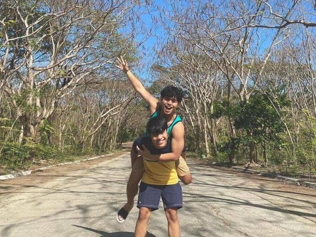 Kokoy de Santos and Elijah Canlas 