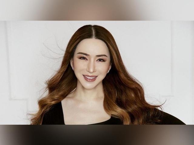 Anne Jakrajutatip miss universe owner