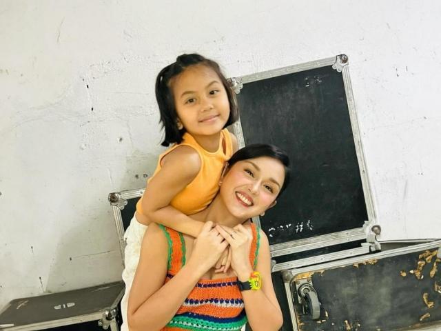 Beauty Gonzalez and daughter Olivia