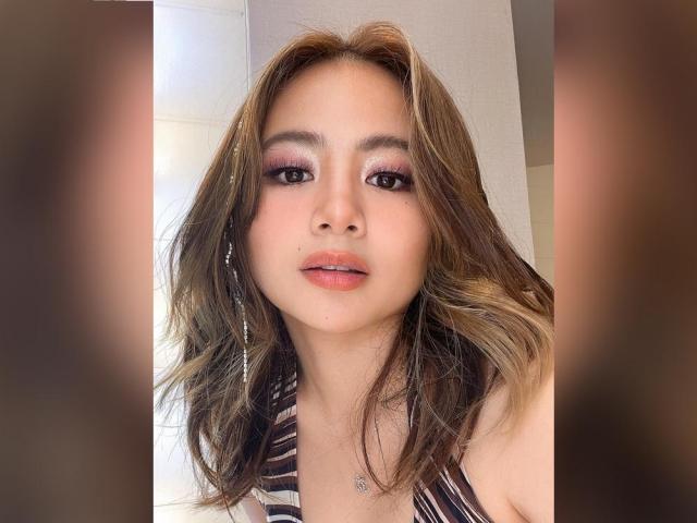 ella cruz