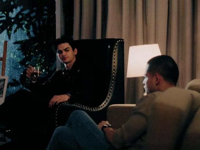 Bruce Roeland and Paolo Contis in Mga Batang Riles