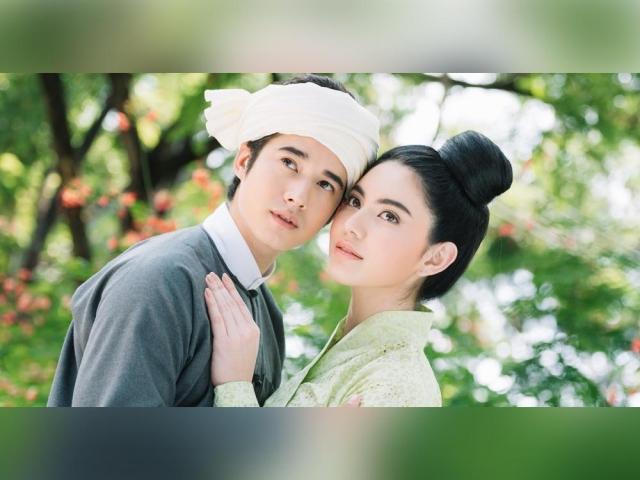 Mario Maurer and Davika Hoorne