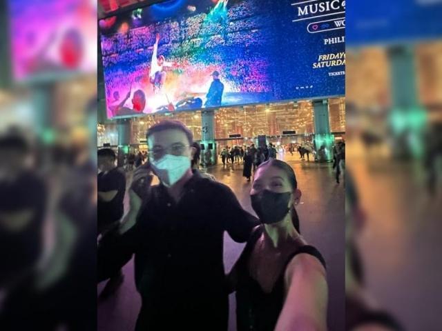 Maine Mendoza and Arjo Atayde