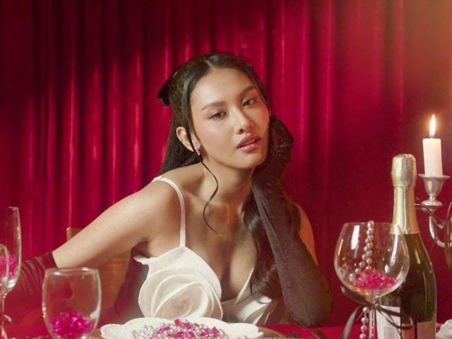 Thea Astley Never music video