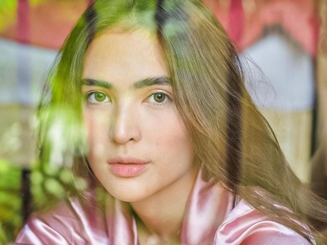 Sofia Andres pajama photo