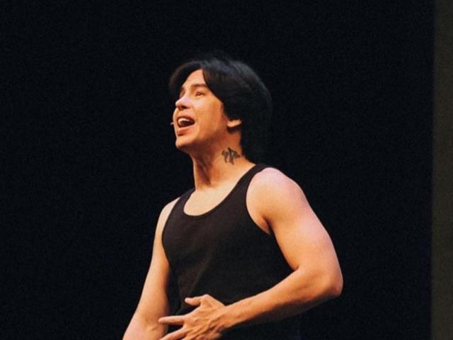 Anthony Rosaldo in Ang Huling El Bimbo musical