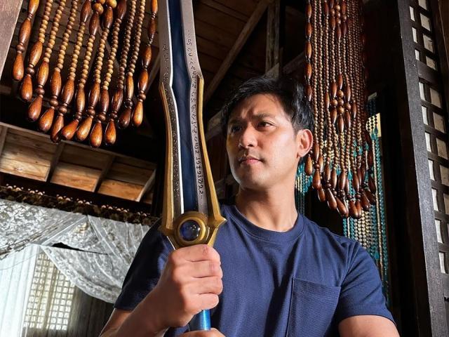 Rocco Nacino bilang Aquil sa Sang'gre